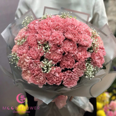 Bó hoa cẩm chướng hồng ngày Valentine