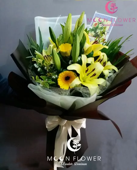 Bó hoa tặng sinh nhật hoa ly vàng