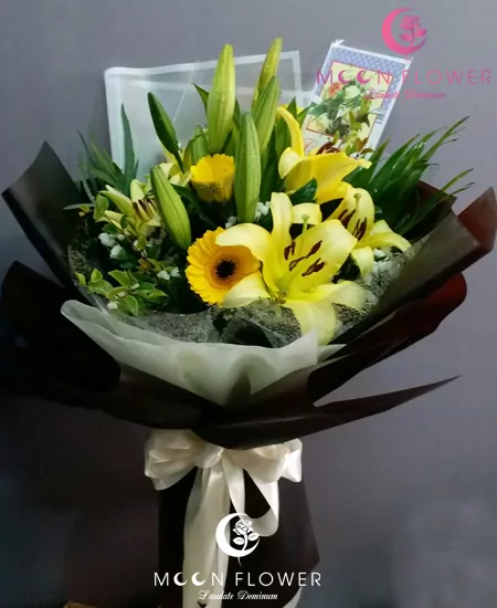 Bó hoa tặng sinh nhật hoa ly vàng