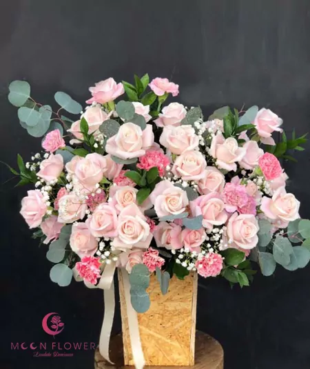 Giỏ hoa tặng sinh nhật nữ giới