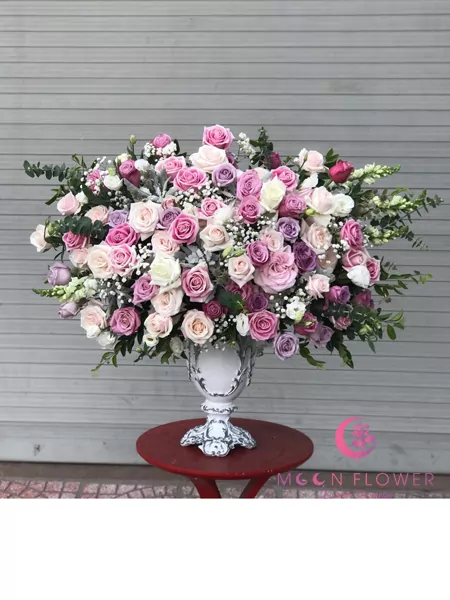 Bình hoa chúc mừng ngày 20/10 tặng người phụ nữ tinh tế