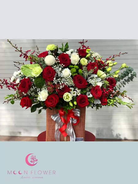 Giỏ hoa hồng đỏ hoa ngày 20/10
