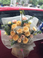 Bó hoa tặng ngày 20/10 hoa hồng Ecuador vàng