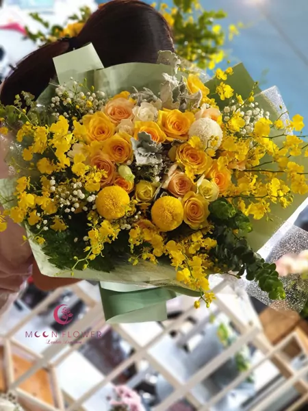 Bó hoa lan vũ nữ vàng hoa các loại