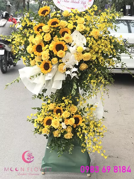 Lẵng hoa chúc mừng khai trương tông vàng