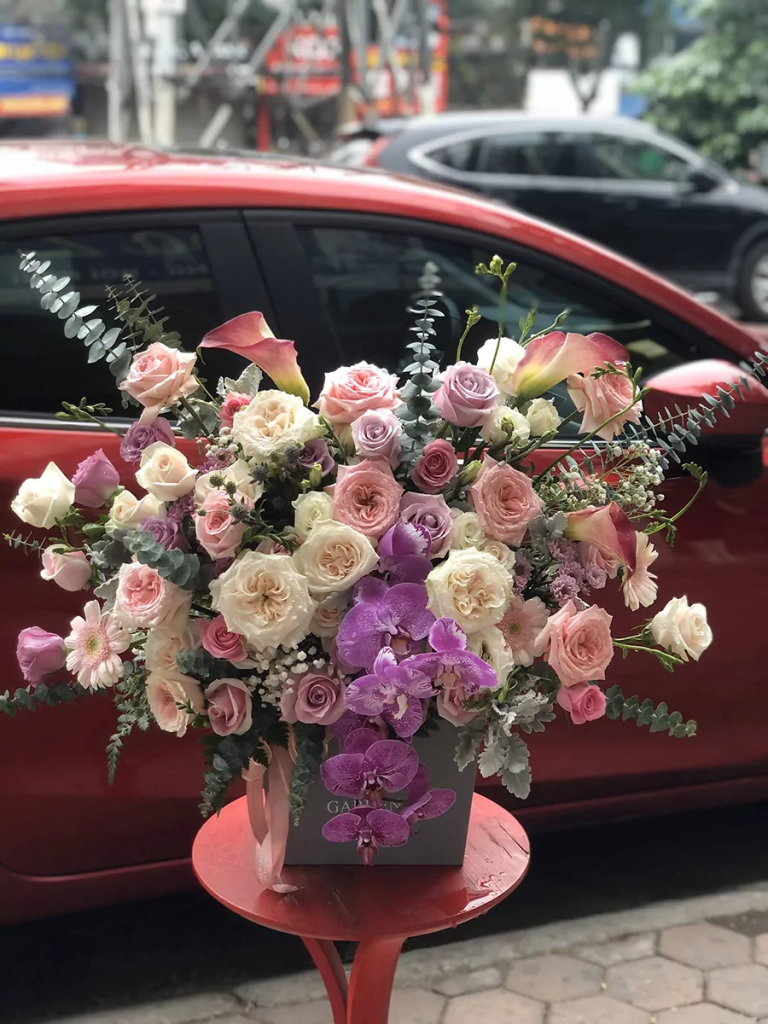 Giỏ hoa mừng sinh nhật hồng Ohara đẹp