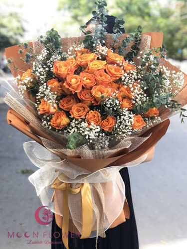 Bó hoa sinh nhật màu cam - Kiểu Cách