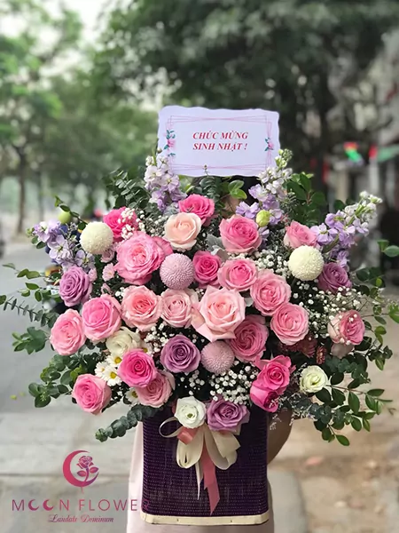 Giỏ hoa chúc mừng ngày 20/10 - Vì Yêu
