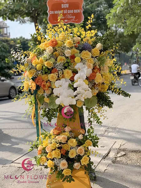Hoa chúc mừng Vip Hà Nội - Vượng Phát