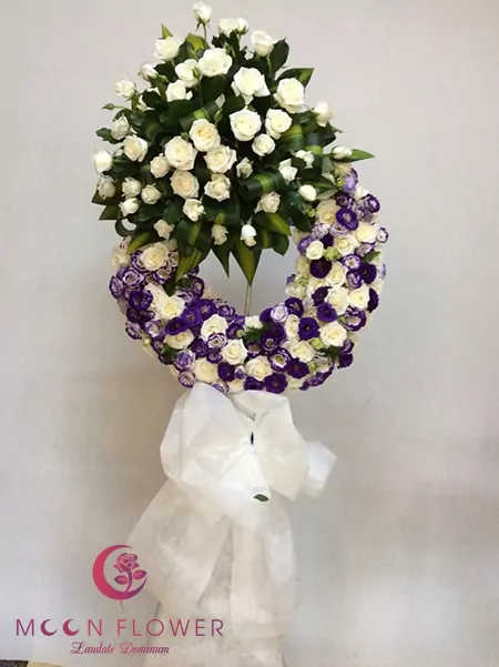 Vòng hoa đám ma - Vĩnh Cửu