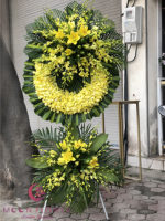 Vòng hoa lan vàng tại Hà Nội - Vô Thường