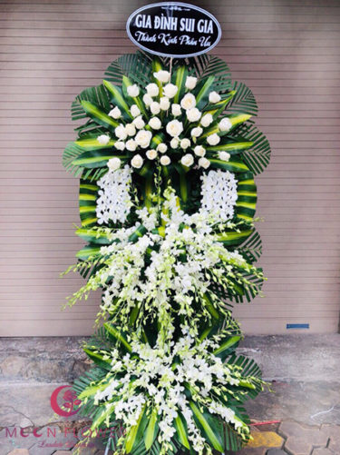 Vòng hoa tang lễ tại Hà Nội - Cát Bụi