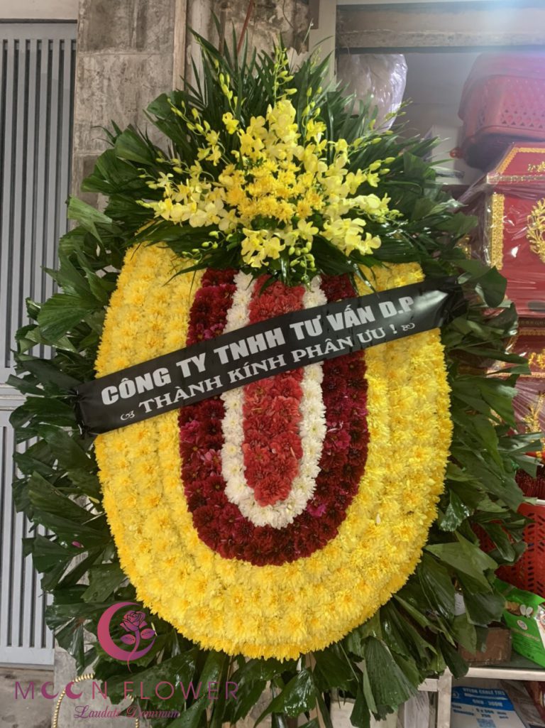 Vòng hoa truyền thống - Vĩnh Hằng
