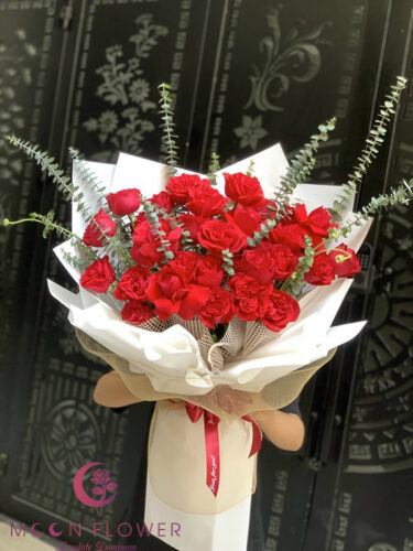 Bó hoa hồng đỏ - Hạnh Phúc