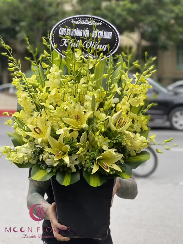Giỏ hoa đám tang - An Nhiên