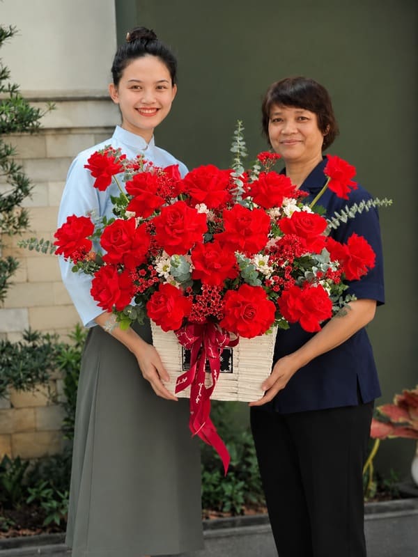 Gửi hoa hồng đỏ sinh nhật - Chân Thành với sắc màu ngọt ngào thay lời yêu thương gửi người thương