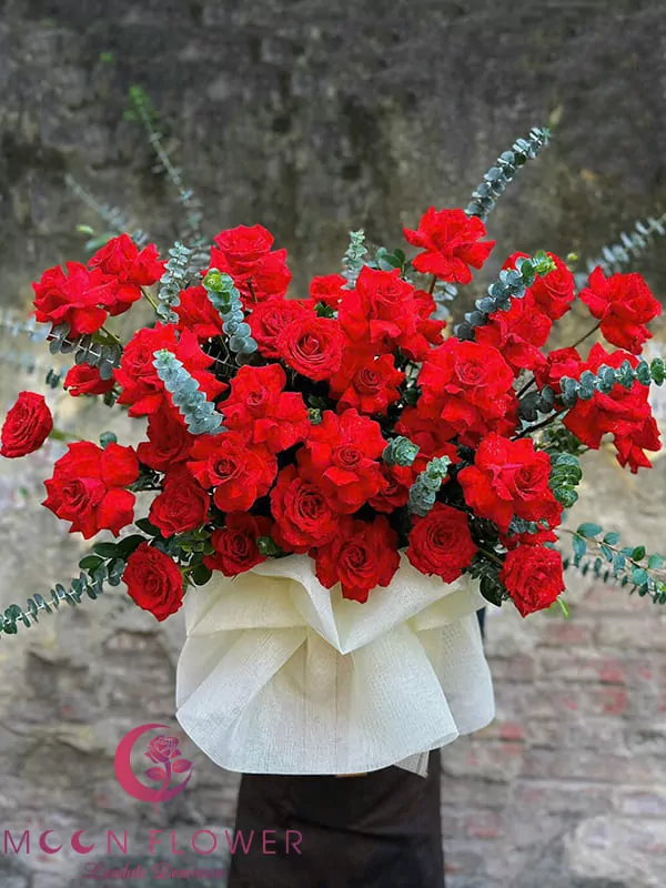 Giỏ hoa hồng Valentine Mãi Yêu