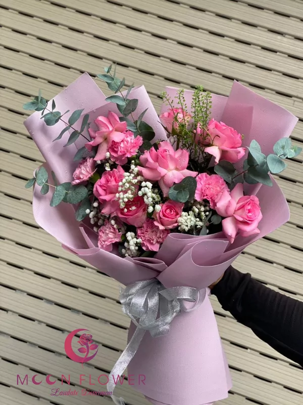 Bó hoa tặng hội nghị - Thành Công