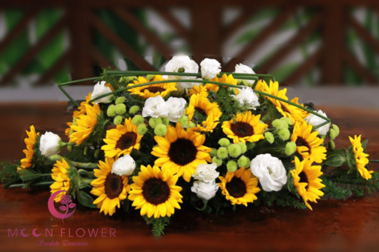 Hoa để bàn hội nghị sang trọng – Tươi Mới