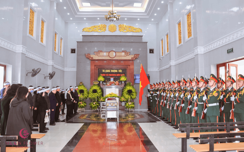 Đặt vòng hoa tại Văn Điển khi nào thì hợp lý