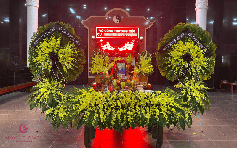 Vòng hoa nhà tang lễ bệnh viện Thanh Nhàn