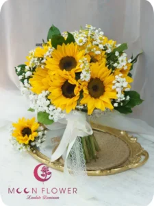 Hoa cầm tay cô dâu (SET20) Xe hoa cưới hướng dương -Lộng Lẫy