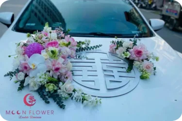 Hoa trên xe (SET35) Xe hoa cưới mầu hồng nhạt - Tinh Khôi