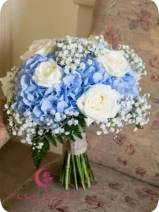 Hoa cầm tay cô dâu (SET36) Hoa trang trí xe cưới mầu trắng xanh - Sắc Son