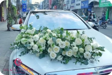 Hoa trên xe (SET37) Hoa xe cưới mầu trắng - Mang Tin Yêu
