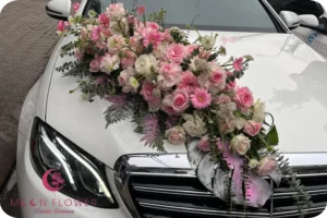 Hoa trên xe (SET51) Hoa trang trí xe cưới mầu trắng hồng - Hoan Hỷ