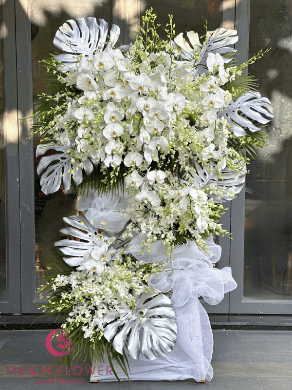 Vòng hoa tang lễ Cánh Hạc Về Trời