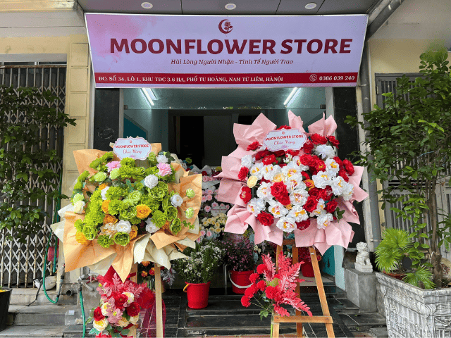 Đại diện MoonFlower Store chi nhánh Tu Hoàng