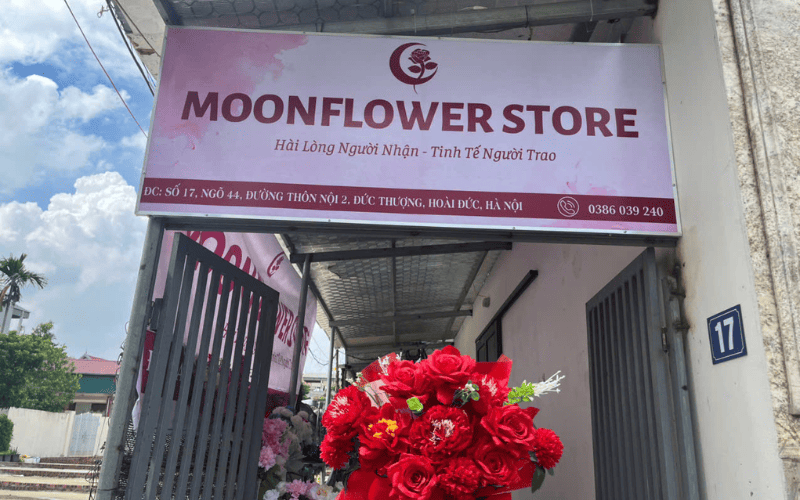 MoonFlower Store phục vụ khách hàng tận nơi